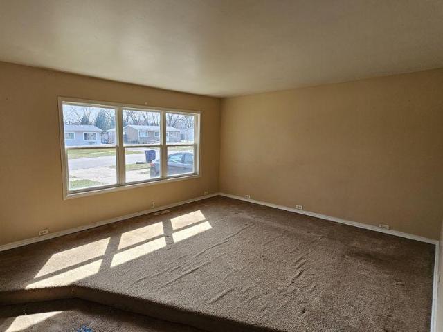 House for sale in Gurnee, Illinois