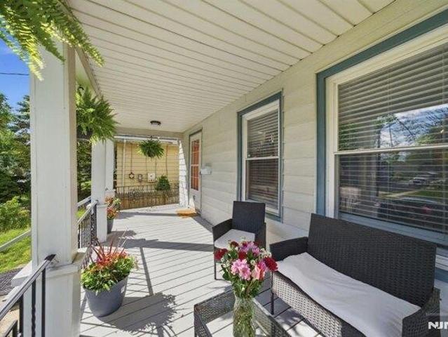House for sale in Hackensack, New Jersey