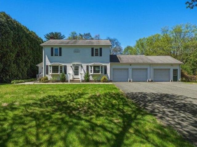 House for sale in Hadley, Massachusetts
