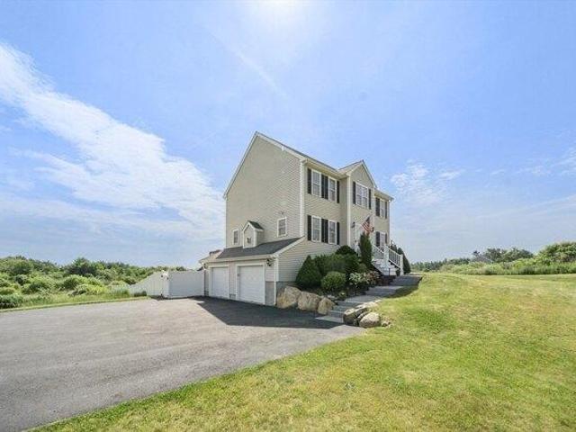 House for sale in Halifax, Massachusetts