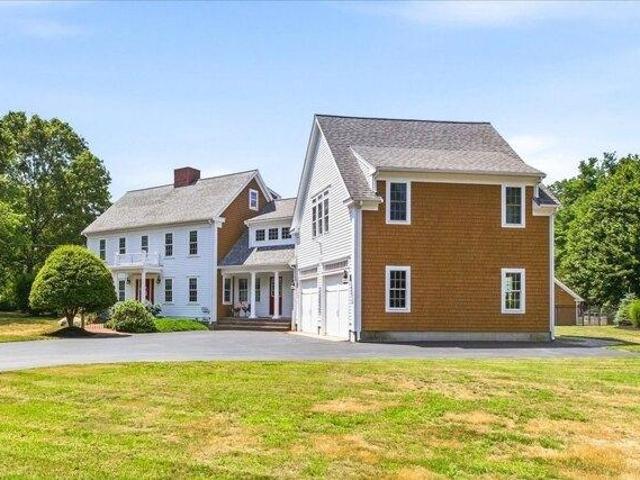 House for sale in Halifax, Plymouth County