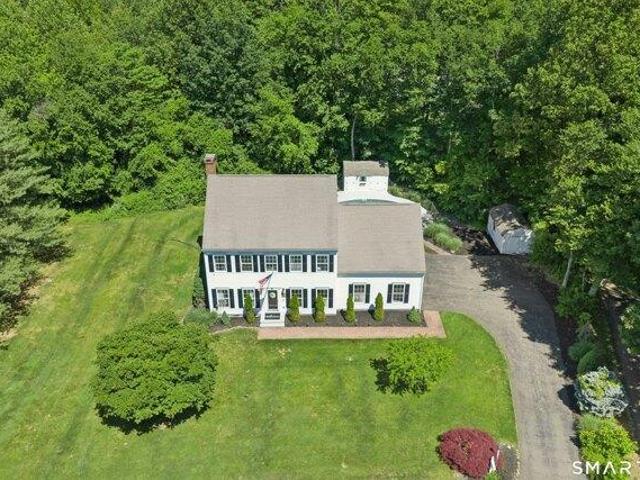 House for sale in Hamden, Connecticut