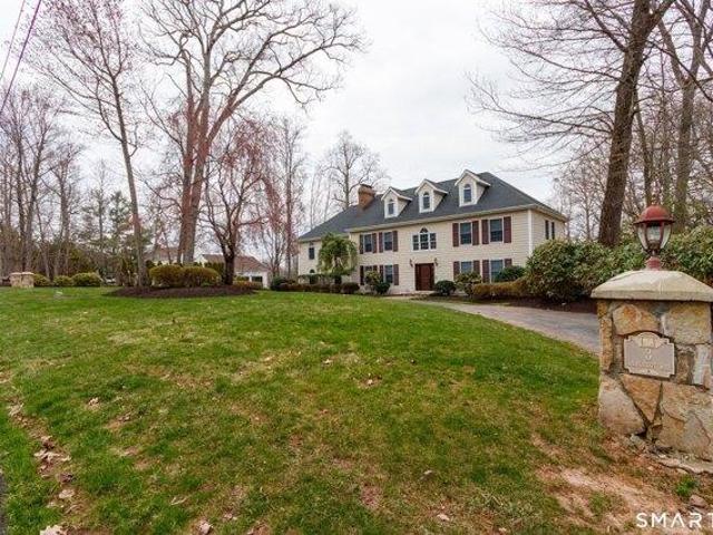House for sale in Hamden, Connecticut