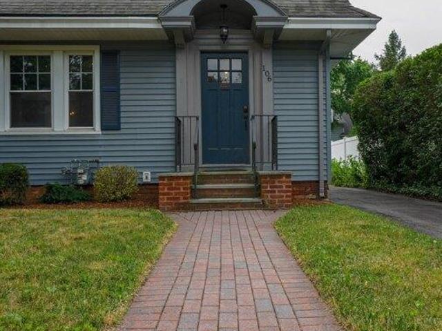 House for sale in Hamden, Connecticut
