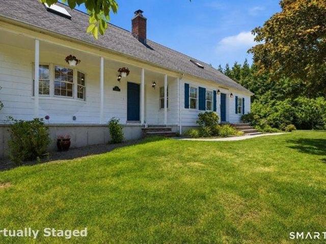 House for sale in Hamden, Connecticut