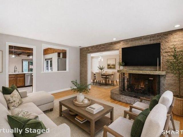 House for sale in Hamden, Connecticut