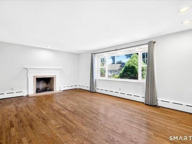 House for sale in Hamden, Connecticut