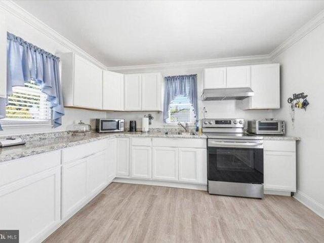 House for sale in Crosswicks, New Jersey