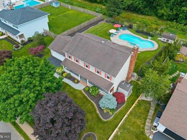 House for sale in Crosswicks, New Jersey