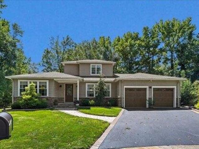 House for sale in Crosswicks, New Jersey