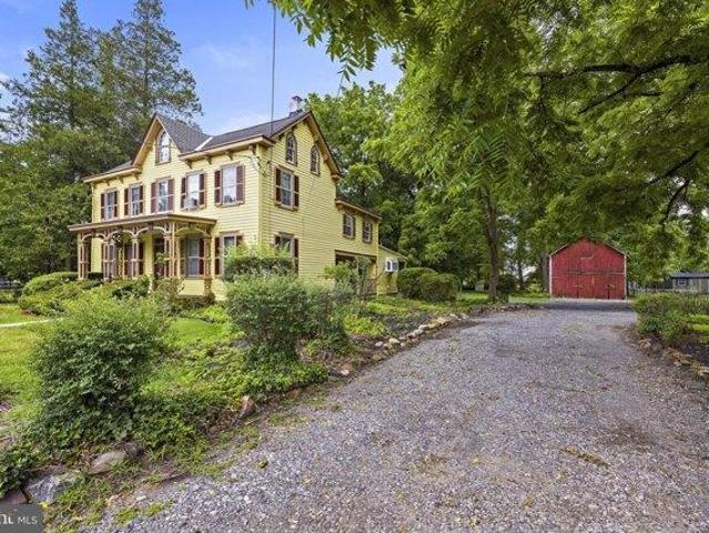 House for sale in Crosswicks, New Jersey