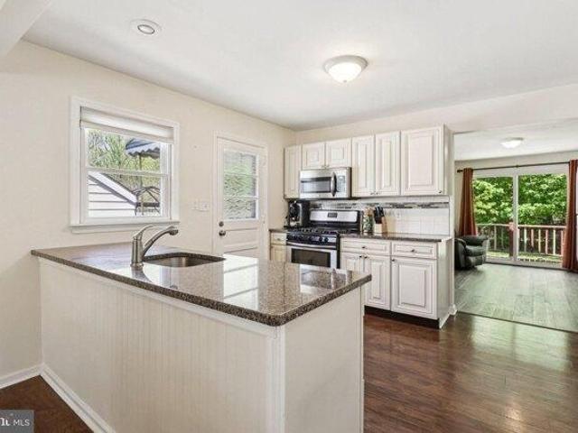 House for sale in Crosswicks, New Jersey