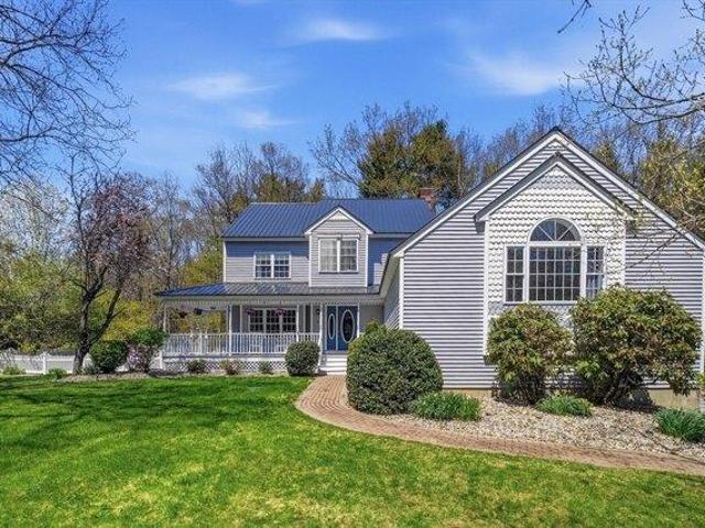 House for sale in New Hampshire