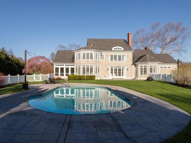 House for sale in New Hampshire