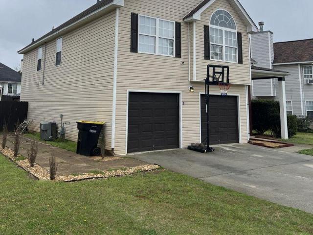 House for sale in Hampton, Georgia
