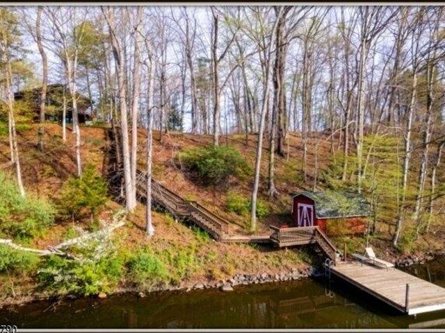 House for sale in Stillwater, New Jersey