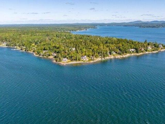 House for sale in Hancock, Maine