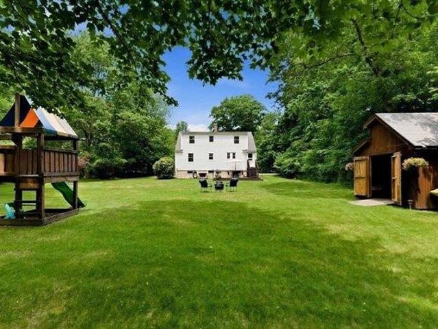 House for sale in Hanson, Massachusetts