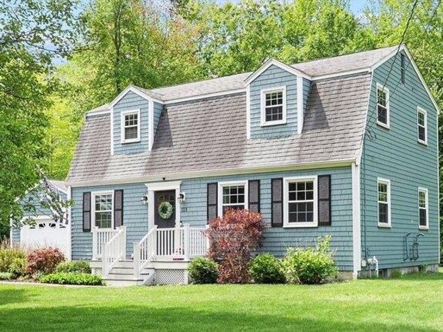 House for sale in Hanson, Massachusetts