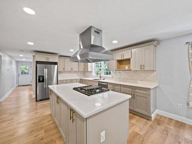 House for sale in Hanson, Massachusetts