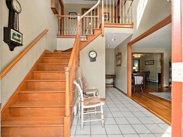 House for sale in Drumlin Farms, Hanson