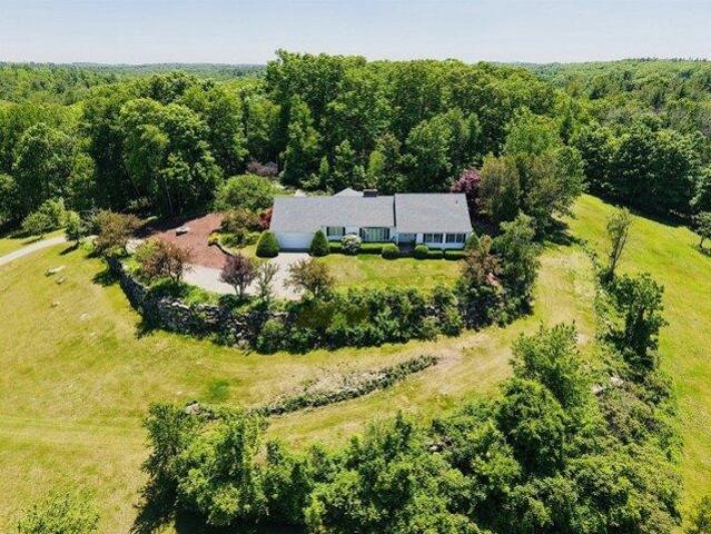 House for sale in Hardwick, Massachusetts