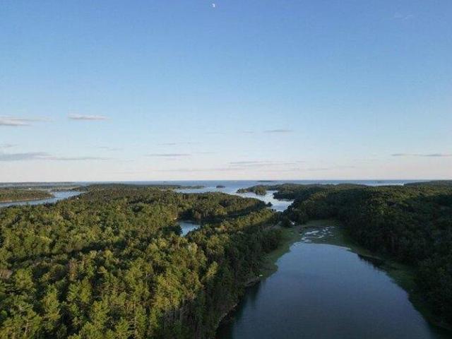 House for sale in Bailey Island, Maine