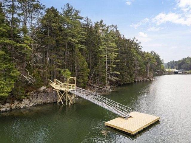 House for sale in Bailey Island, Maine
