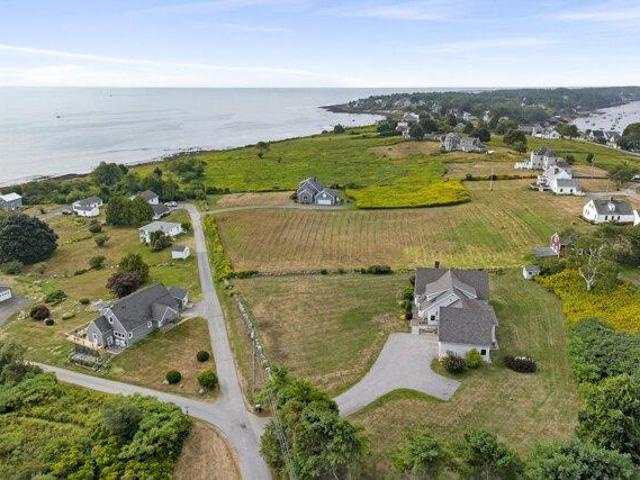 House for sale in Bailey Island, Maine