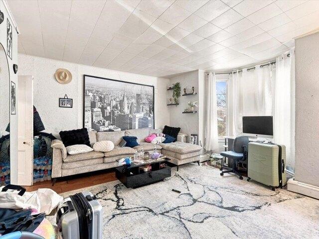 House for sale in Harrison, Hudson County