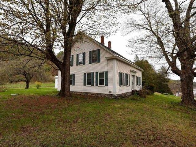 House for sale in Plantsville, Vermont