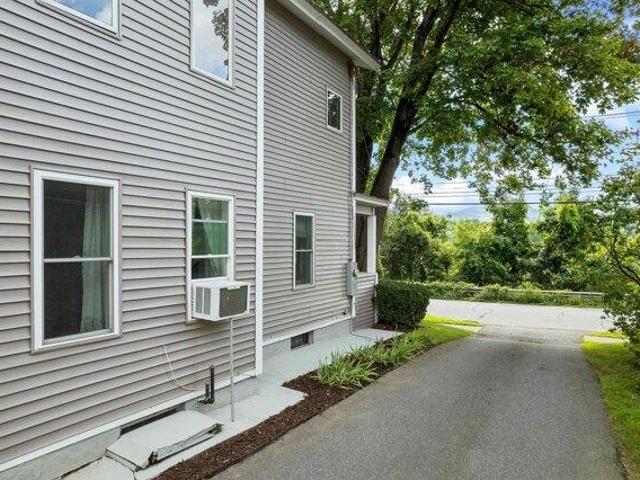 House for sale in Plantsville, Vermont