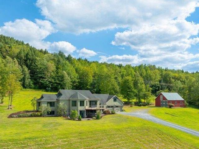 House for sale in Plantsville, Vermont