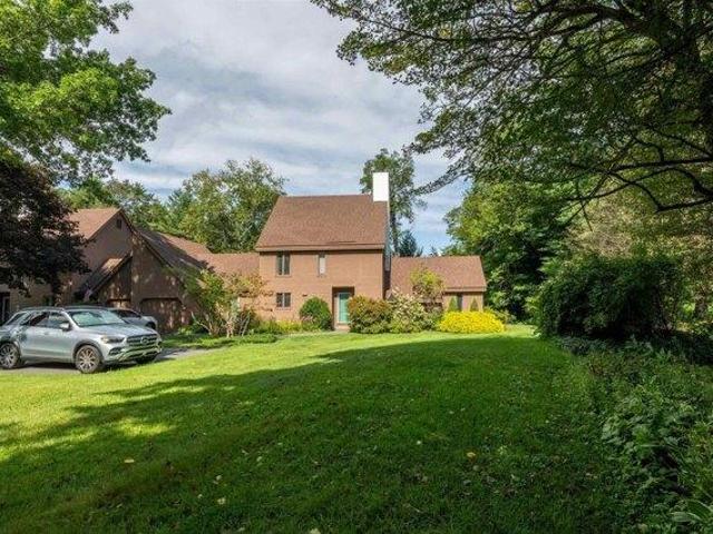 House for sale in Plantsville, Vermont