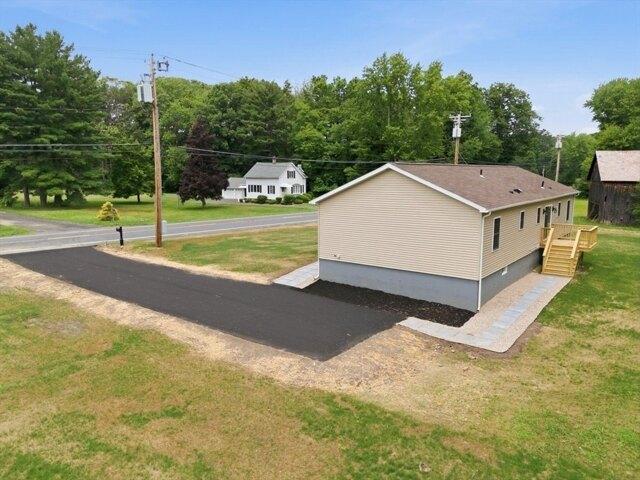 House for sale in Hatfield, Massachusetts