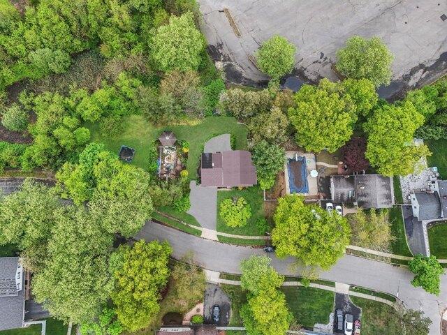 House for sale in Hauppauge House for sale in Hauppauge