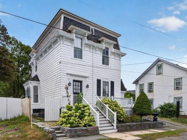 House for sale in Bradford Common Historic District, Haverhill