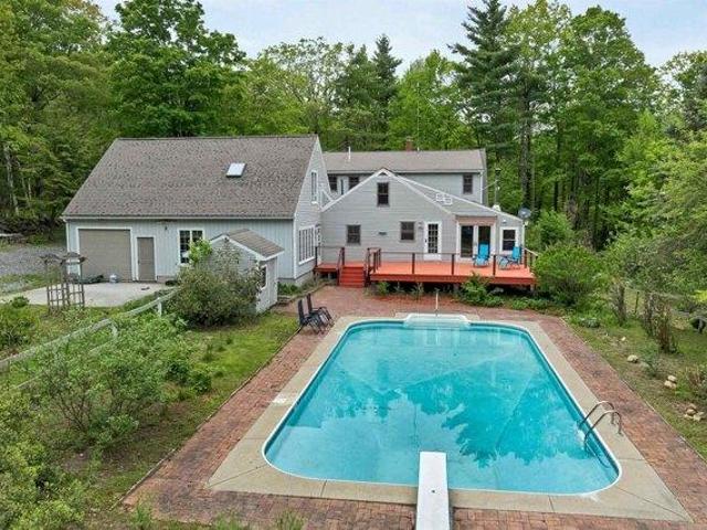 House for sale in New Hampshire