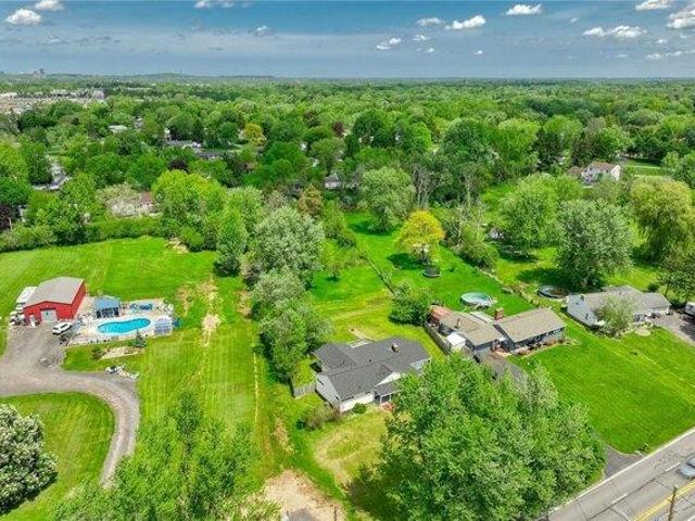 House for sale in Henrietta, New York