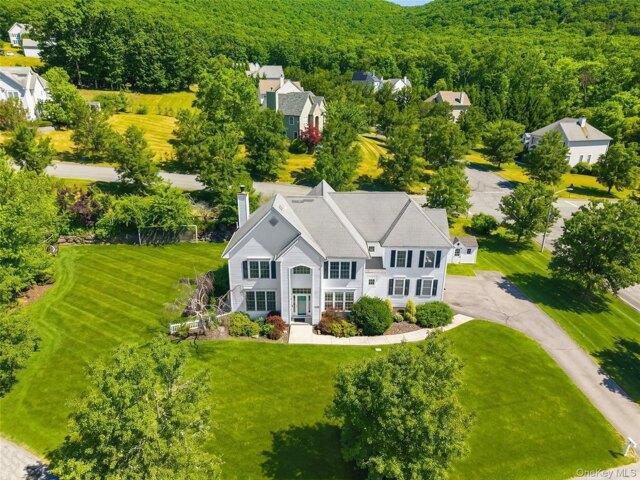 House for sale in Highland Mills, New York