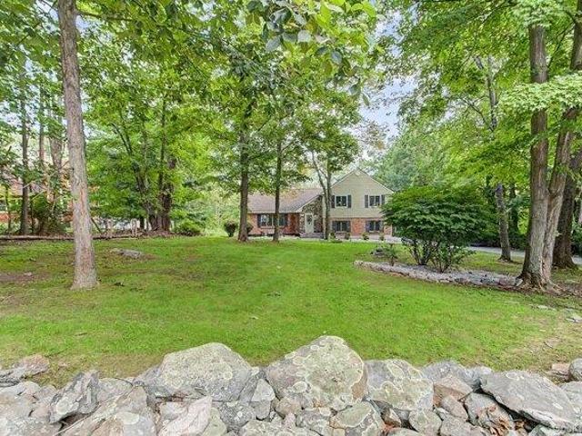 House for sale in Highland Mills, New York