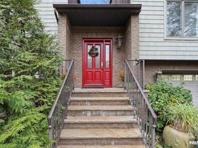 House for sale in Hillsdale, New Jersey