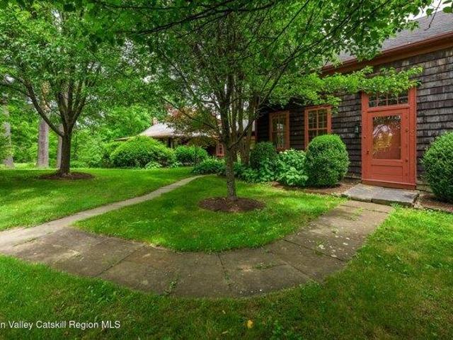 House for sale in Hillsdale, New York
