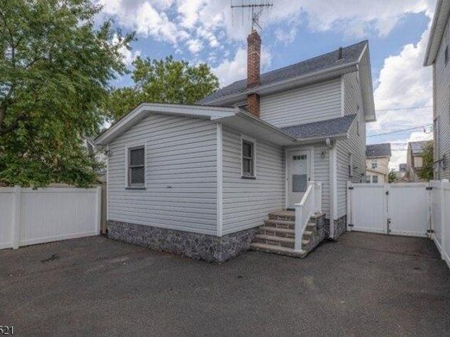 House for sale in Hillside, New Jersey