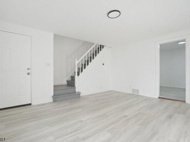 House for sale in Hillside, New Jersey