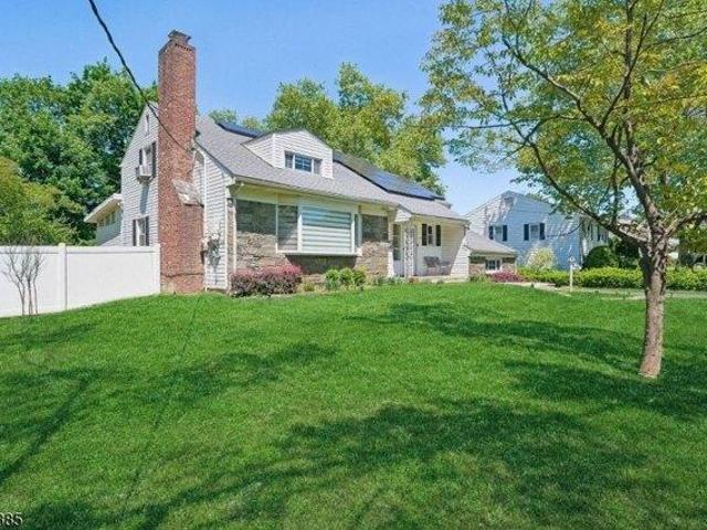 House for sale in Hillside, New Jersey