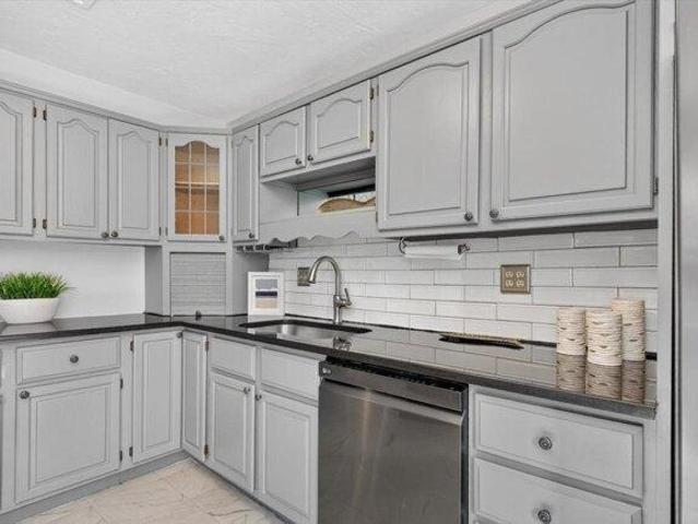 House for sale in Crow Point, Hingham