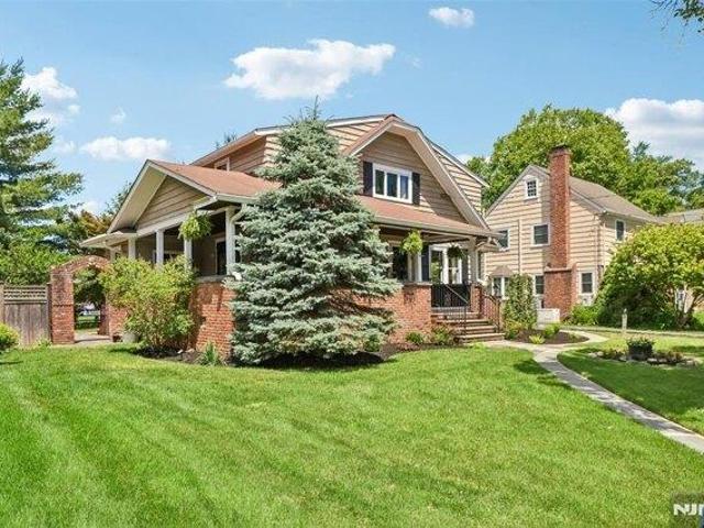 House for sale in Ho Ho Kus, New Jersey