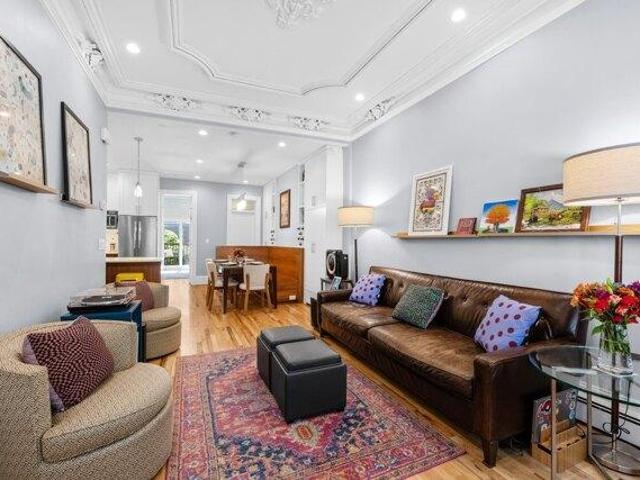 House for sale in Hudson, New Jersey