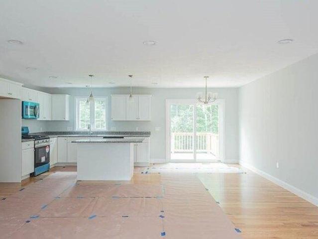 House for sale in Holbrook, Norfolk County